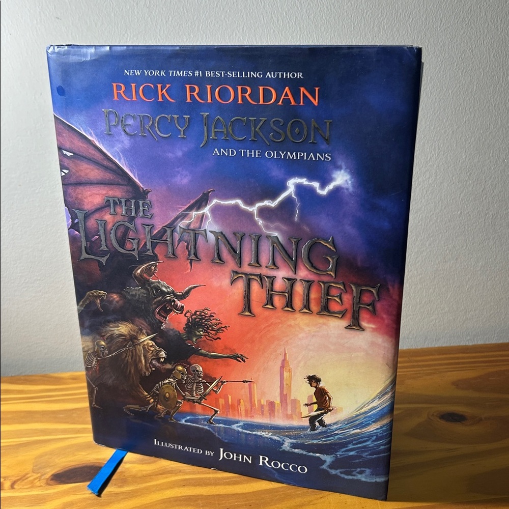 Percy Jackson: The Lightning Thief - Illustrated Hardcover